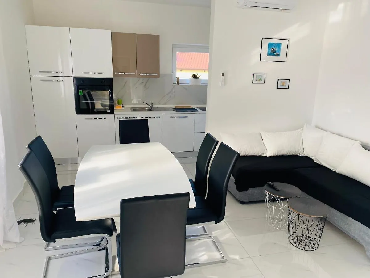 Davorka Apartment Medulin 0*,