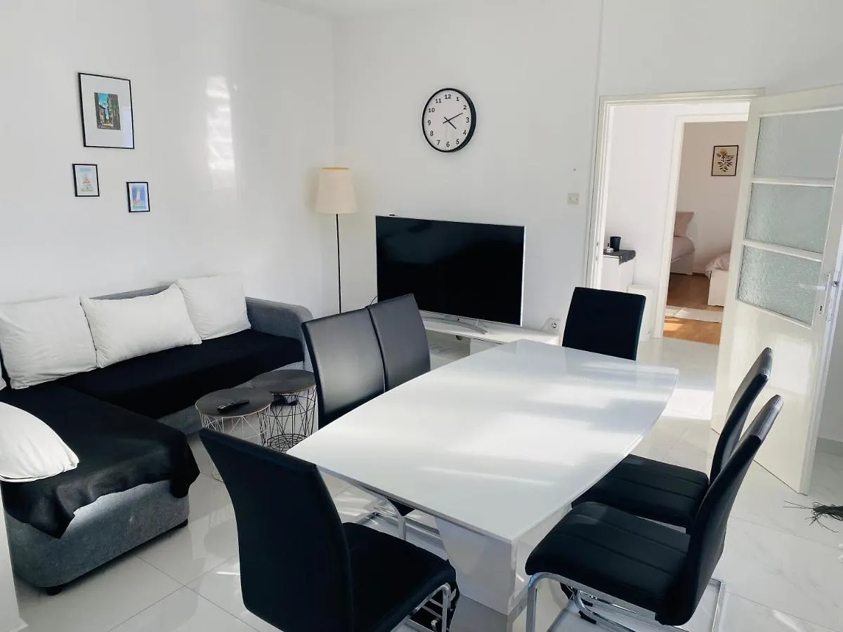 Davorka Apartment Medulin